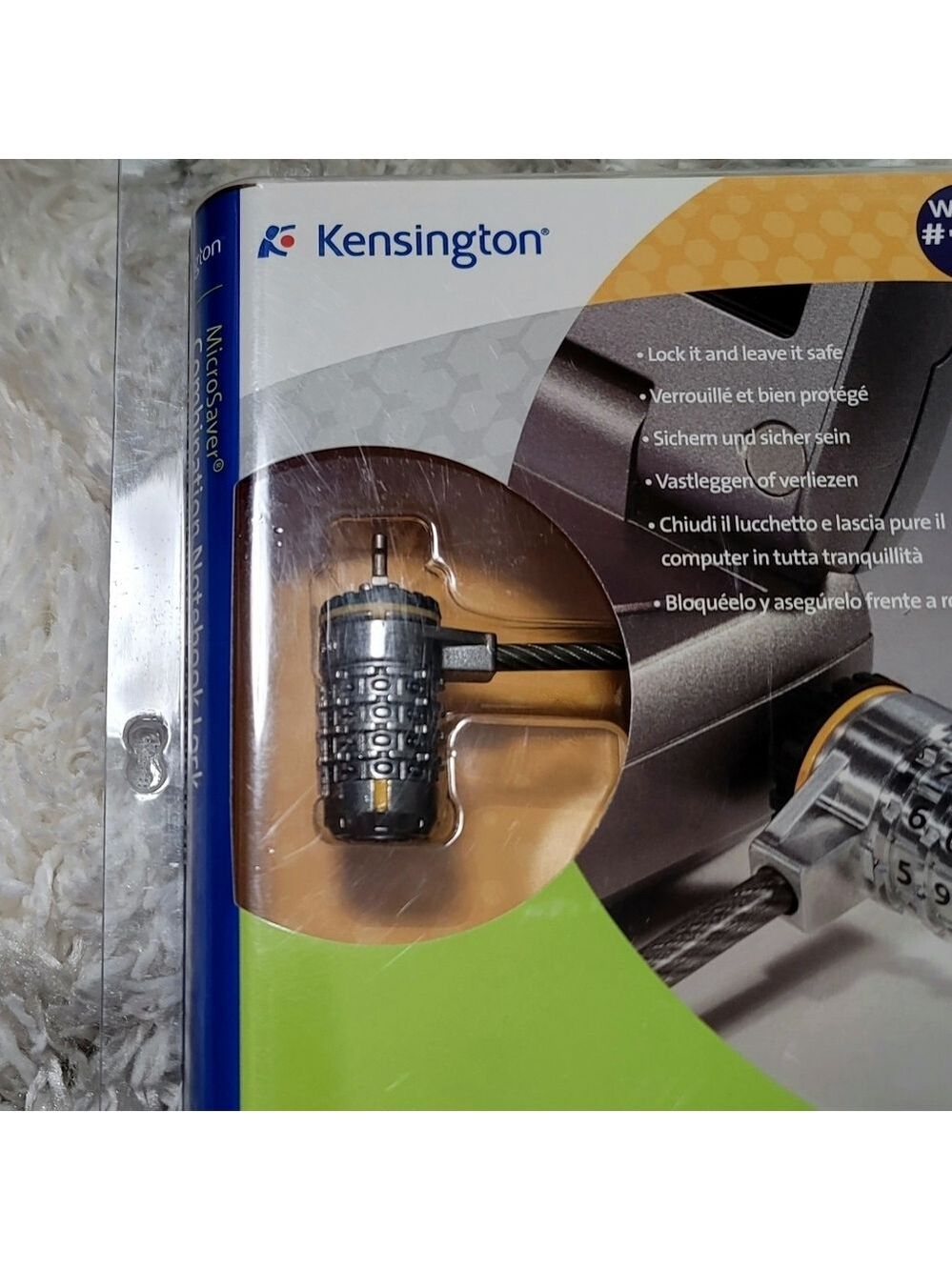 Kensington MicroSaver Combination Notebook Lock - Picture 3 of 8